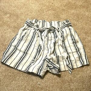 Stripes old navy summer shorts